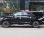 Lincoln Navigator black 2019 - Cần bán xe Lincoln Navigator Black sản xuất 2019, màu đen 