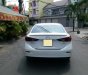 Mazda 3 2017 - Cần bán lại xe Mazda 3 đời 2017, màu trắng, 618tr