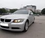 BMW 3 Series 320i 2008 - Gia đình cần bán BMW 320i, sản xuất 2008, số tự động, màu bạc