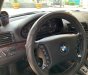 BMW 3 Series 325i 2005 - Bán xe BMW 325i sản xuất năm 2005, màu đen, xe nhập, 265tr