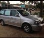 Kia Carnival   2005 - Bán Kia Carnival đời 2005, màu bạc, nhập khẩu