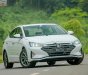 Hyundai Elantra 2019 - Hyundai Phạm Hùng bán Hyundai Elantra sản xuất 2019, màu trắng, giá 699tr