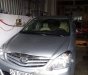 Toyota Innova 2010 - Cần bán gấp Toyota Innova sản xuất năm 2010, màu bạc xe gia đình