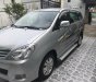 Toyota Innova 2011 - Bán xe Toyota Innova đời 2011, màu bạc, số sàn