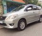 Toyota Innova 2012 - Cần bán lại xe Toyota Innova đời 2012, màu bạc, số sàn, 475tr