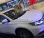 Mitsubishi Outlander 2.4 CVT Premium 2019 - Bán Mitsubishi Outlander 2.4 CVT Premium 2019, màu trắng