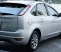 Ford Focus 2010 - Bán xe Ford Focus đời 2010, màu bạc, chính chủ, 308 triệu