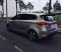 Kia Rondo 2016 - Bán ô tô Kia Rondo sản xuất 2016, màu vàng cát