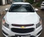 Chevrolet Cruze 2015 - Cần bán Chevrolet Cruze sản xuất năm 2015, màu trắng xe gia đình