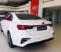 Kia Cerato 1.6 AT 2019 - Bán Kia Cerato 1.6 AT đời 2019, màu trắng, giá tốt