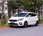 Kia Rondo GAT 2019 - Cần bán xe Kia Rondo GAT năm sản xuất 2019, màu trắng, giá chỉ 699 triệu