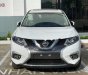 Nissan X trail V 2.5 SV Luxury 4WD 2018 - Cần bán xe Nissan X trail V 2.5 SV Luxury 4WD đời 2018, màu trắng