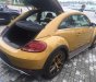 Volkswagen Beetle Dune 2018 - Bán ô tô Volkswagen Beetle Dune đời 2018, màu vàng, nhập khẩu