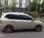 Kia Carens 2010 - Bán Kia Carens 2.0 vàng cát 2010, số sàn, gia đình