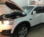 Chevrolet Captiva LTZ 2015 - Cần bán Chevrolet Captiva LTZ sản xuất năm 2015, màu trắng xe gia đình