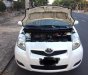Toyota Yaris 2010 - Bán Toyota Yaris sản xuất năm 2010, màu trắng, 375 triệu