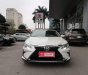 Toyota Camry   2017 - Bán ô tô Toyota Camry năm sản xuất 2017, màu trắng, giá tốt