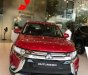 Mitsubishi Outlander 2.0 CVT 2019 - Cần bán Mitsubishi Outlander 2.0 CVT đời 2019, màu đỏ