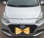 Hyundai Grand i10 Base 2017 - Cần bán Hyundai Grand i10 Base sản xuất 2017, màu bạc