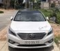 Hyundai Sonata 2017 - Bán Hyundai Sonata đời 2017, màu trắng, 815 triệu