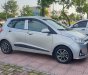 Hyundai Grand i10 2018 - Bán Hyundai Grand i10 số sàn 1.2 màu bạc 2018 xe gia đình