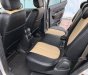 Kia Carens 2017 - Gia đình mình cần bán xe Kia Carens 2017 số sàn màu bạc