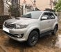 Toyota Fortuner 2015 - Bán xe Fortuner màu bạc  2015 máy dầu xe chính chủ