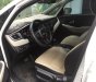 Kia Rondo 2017 - Cần bán xe Kia Rondo 2016 số tự động máy xăng, xe màu trắng còn rất mới