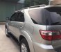 Toyota Fortuner 2009 - Cần bán Fortuner 2009, số sàn, máy dầu, màu bạc