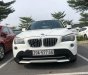 BMW X1 2011 - Chính chủ bán BMW X1 màu trắng, đời 2011, đăng ký lần đầu T7/2012, chạy 7,8 vạn