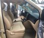 Hyundai Starex 2010 - Bán ô tô Hyundai Starex đời 2010, màu vàng, nhập khẩu nguyên chiếc, 530 triệu