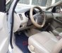 Toyota Innova E 2014 - Nhà cần bán Toyota Innova E 2014 số sàn màu bạc