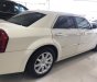 Chrysler 300 2010 - Bán ô tô Chrysler 300 2010, màu trắng, xe nhập, giá tốt