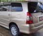 Toyota Innova G 2013 - Bán Innova 2.0G 2013, số tự động, màu nâu vàng hiếm. Xe đẹp, giảm giá ngay 30tr cho khách thiện chí xem xe