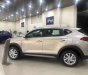 Hyundai Tucson 2019 - Bán Hyundai Tucson 2.0 vàng be tiêu chuẩn 2019 - đủ màu, tặng 10-15 triệu - nhiều ưu đãi, LH 0964898932