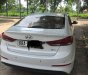 Hyundai Elantra 1.6MT 2016 - Chính chủ bán xe Hyundai Elantra 1.6MT năm 2016, màu trắng