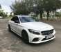 Mercedes-Benz C class C300 AMG 2019 - Cần bán xe Mercedes C300 AMG 2019, màu trắng, mới 99.9%