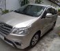 Toyota Innova E 2016 - Chính chủ bán Toyota Innova E năm 2016, màu vàng cát, 550tr