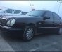 Mercedes-Benz E class E230 1996 - Bán Mercedes E230 năm sản xuất 1996, màu đen, nhập khẩu chính chủ, 135tr