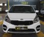 Kia Rondo GAT   2017 - Cần bán xe Kia Rondo GAT 2.0AT 2017, màu trắng, giá cạnh tranh