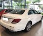 Mercedes-Benz E class E200 2019 - Bán xe Mercedes E200 đời 2019, màu trắng nội thất nâu chạy siêu lướt, giá cực rẻ