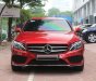 Mercedes-Benz C class C300 AMG 2018 - Cần bán gấp Mercedes-Benz C300 AMG SX 2018, màu đỏ, xe gia đình. Giá 1 tỷ 760 triệu đồng