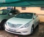 Hyundai Sonata 2010 - Cần bán xe Hyundai Sonata sản xuất 2010, màu trắng, nhập khẩu Hàn Quốc, giá tốt