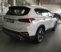 Hyundai Santa Fe 2.2L HTRAC 2019 - Cần bán xe Hyundai Santa Fe 2.2L HTRAC năm sản xuất 2019, màu trắng