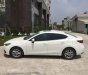 Mazda 3 2015 - Bán Mazda 3 năm sản xuất 2015, màu trắng chính chủ, giá 520tr