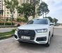 Audi Q7   2.0 2017 - Bán xe Audi Q7 2.0 model 2018 màu trắng nội thất đen giá tốt. Trả trước 900 triệu nhận xe ngay