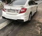 Honda Civic 2016 - Cần bán gấp Honda Civic 2016, màu trắng xe gia đình