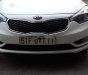 Kia K3 2016 - Bán Kia K3 đời 2016, màu trắng xe gia đình, 600tr