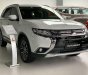 Mitsubishi Outlander 2019 - Bán Mitsubishi Outlander năm sản xuất 2019, khuyến mãi lớn