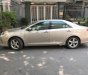 Toyota Camry Q 2016 - Bán Toyota Camry Q sản xuất năm 2016, màu vàng chính chủ, 935 triệu